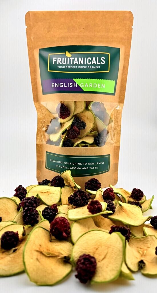Fruitanicals English Garden pack with dehydrated apple and blackberry garnish